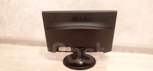 LG. 19", ���������� �� (LCD, LED, QLED) ����