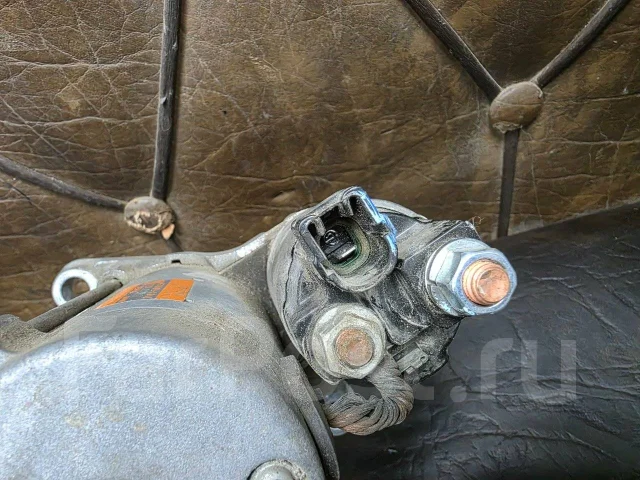 ������� Toyota Camry 2011-2017 �. � 2810020022 ����