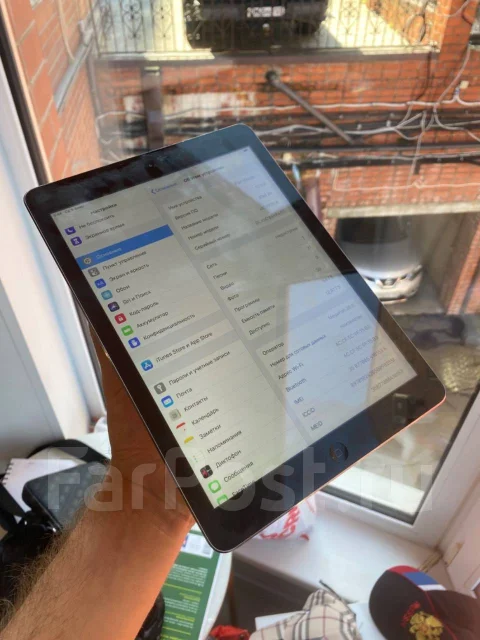 Apple iPad Air. ������ 64 �� ����