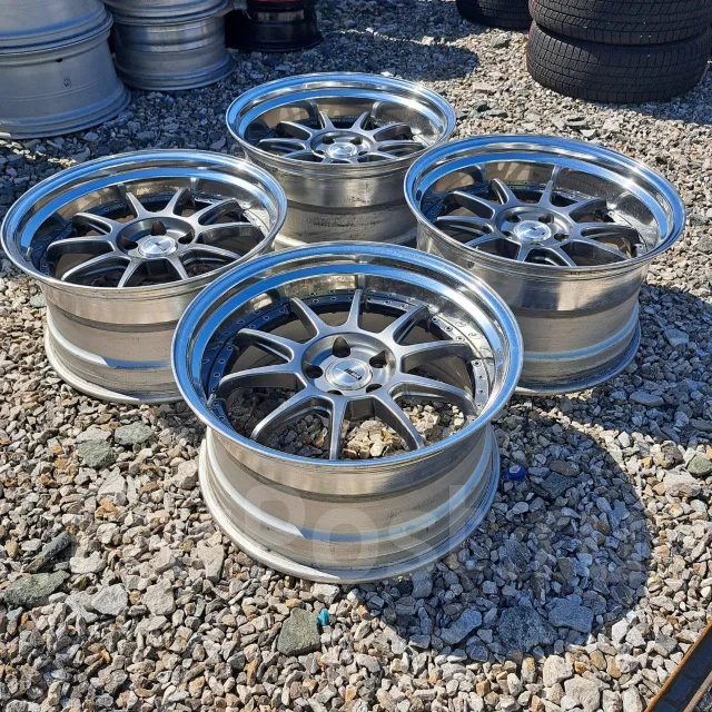 SSR Professor SP3. 9.5/10.5x19", 5x114.3, ET18/30, �� 70,1���. ����
