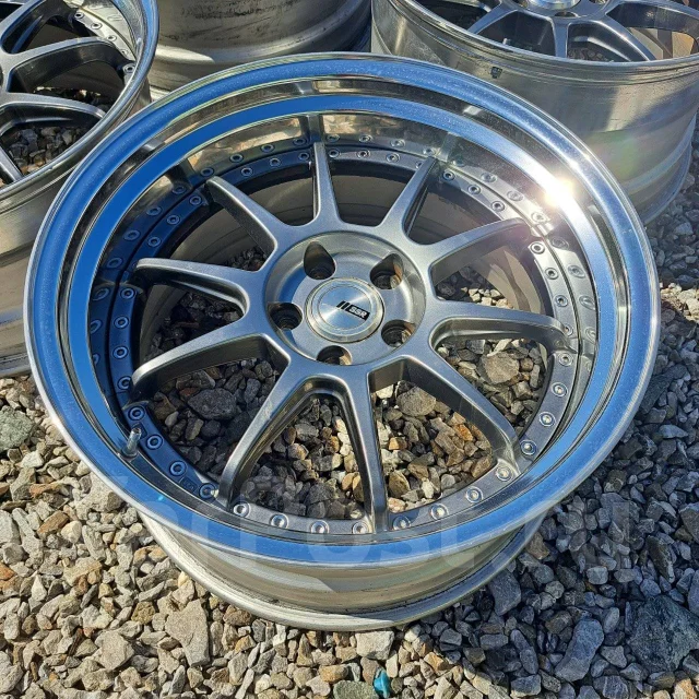 SSR Professor SP3. 9.5/10.5x19", 5x114.3, ET18/30, �� 70,1���. ����
