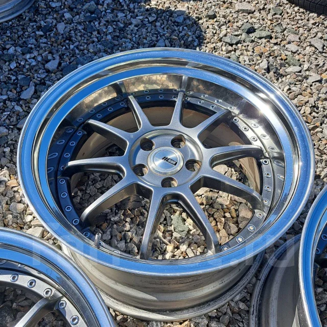 SSR Professor SP3. 9.5/10.5x19", 5x114.3, ET18/30, �� 70,1���. ����