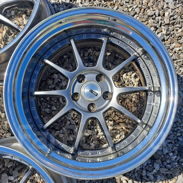 SSR Professor SP3. 9.5/10.5x19", 5x114.3, ET18/30, �� 70,1���. ����