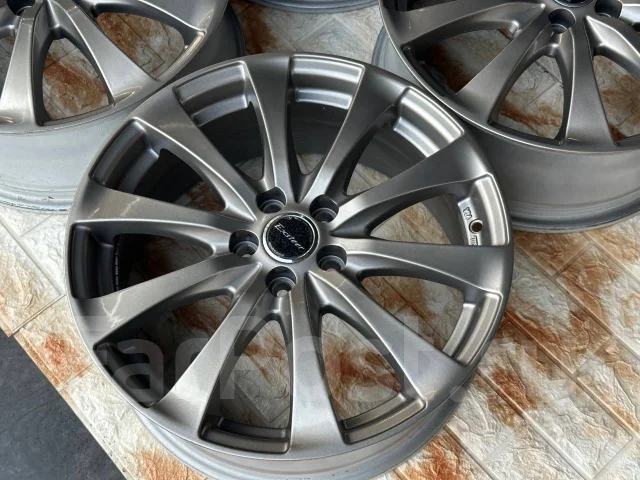 Hot Stuff Exsteer. 7.0x17", 5x100, ET50, �� 71,1���. ����