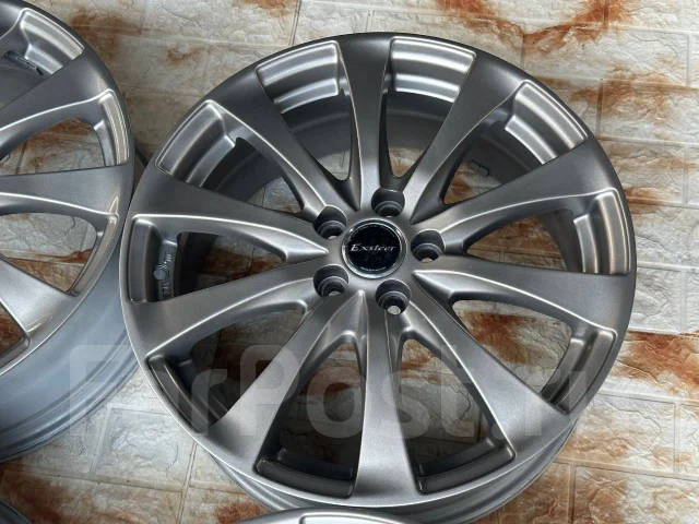 Hot Stuff Exsteer. 7.0x17", 5x100, ET50, �� 71,1���. ����