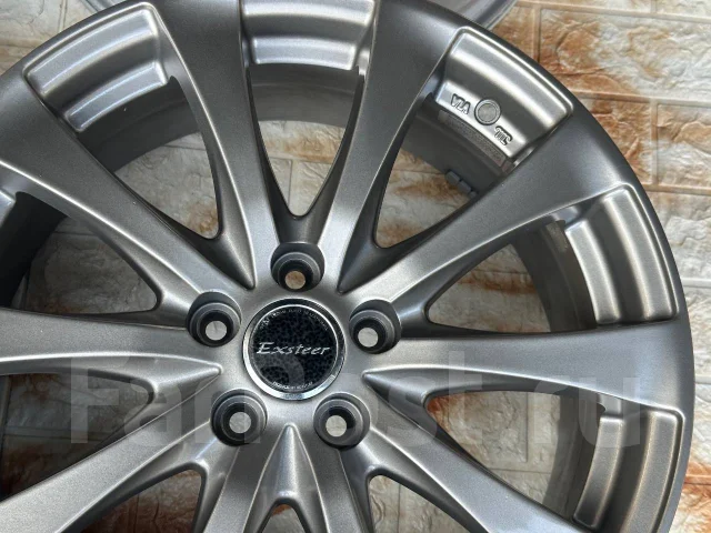 Hot Stuff Exsteer. 7.0x17", 5x100, ET50, �� 71,1���. ����