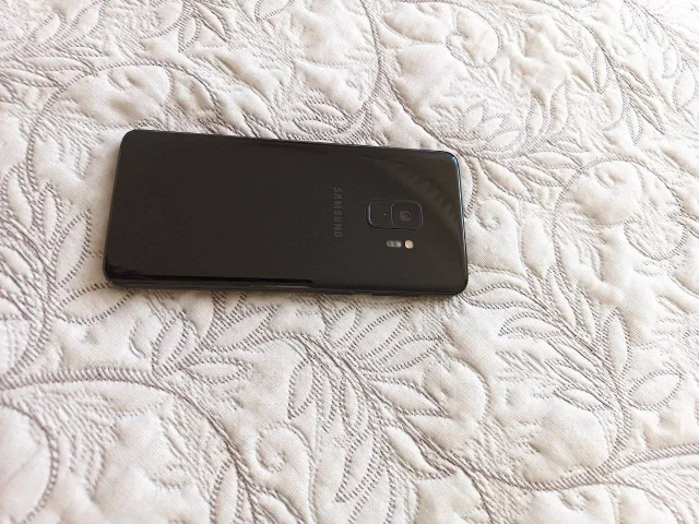 Samsung Galaxy S9. �/�, 64 ��, ������ ����