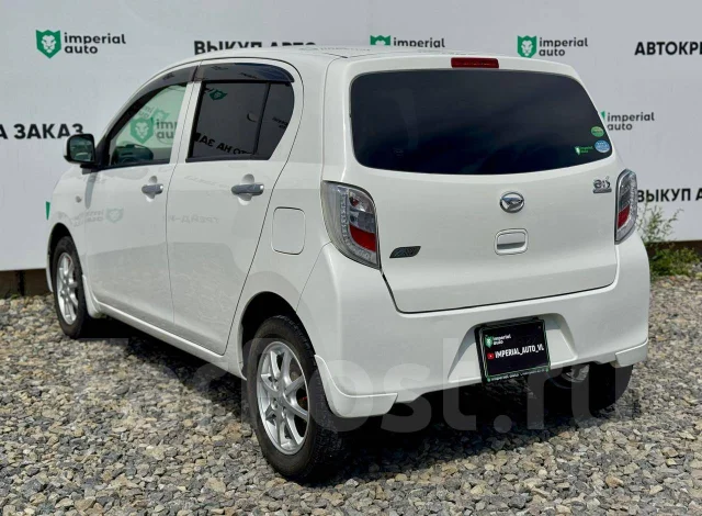 Daihatsu Mira e:S. �������, ��������, 0.7 (49��.�.), ������, 123 000����. �� ����