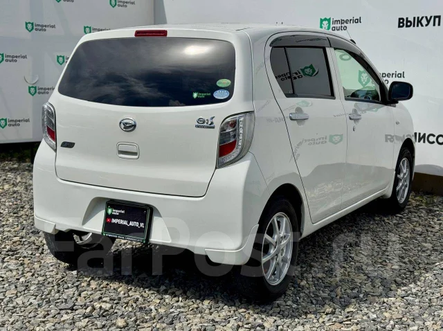 Daihatsu Mira e:S. �������, ��������, 0.7 (49��.�.), ������, 123 000����. �� ����