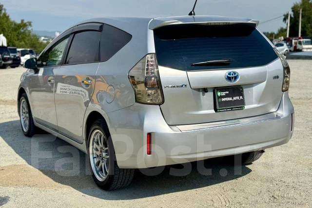 Toyota Prius a. �������, ��������, 1.8 (98��.�.), ������, 179 000����. �� ����