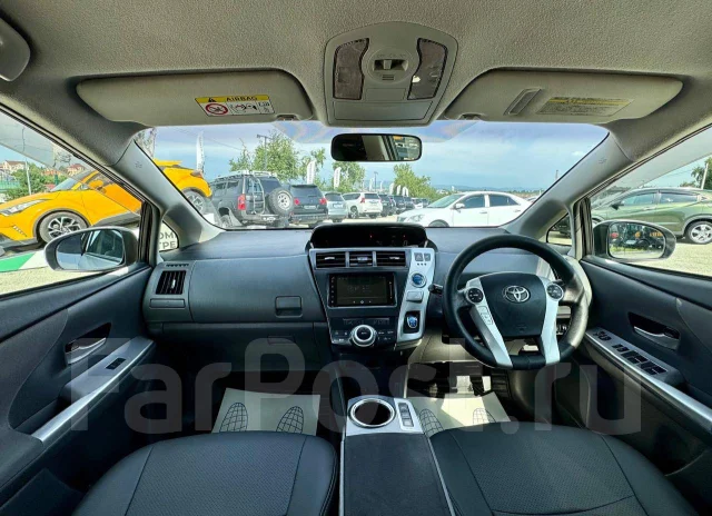 Toyota Prius a. �������, ��������, 1.8 (98��.�.), ������, 179 000����. �� ����