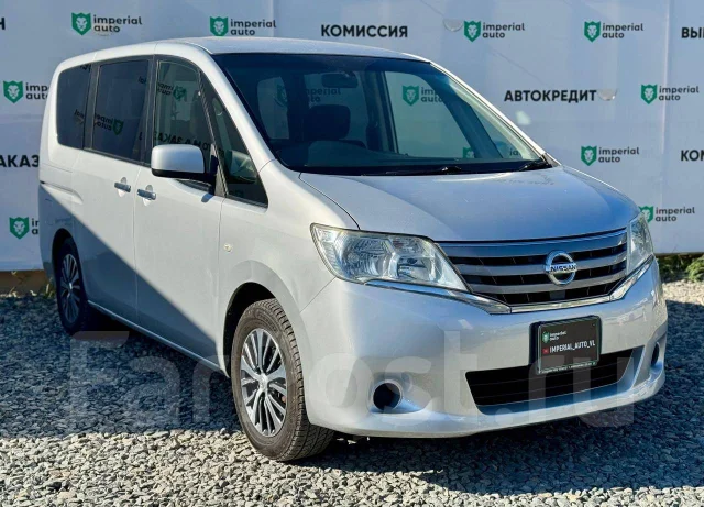 Nissan Serena. �������, ��������, 2.0 (147��.�.), ������, 180 000����. �� ����