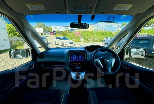 Nissan Serena. �������, ��������, 2.0 (147��.�.), ������, 180 000����. �� ����
