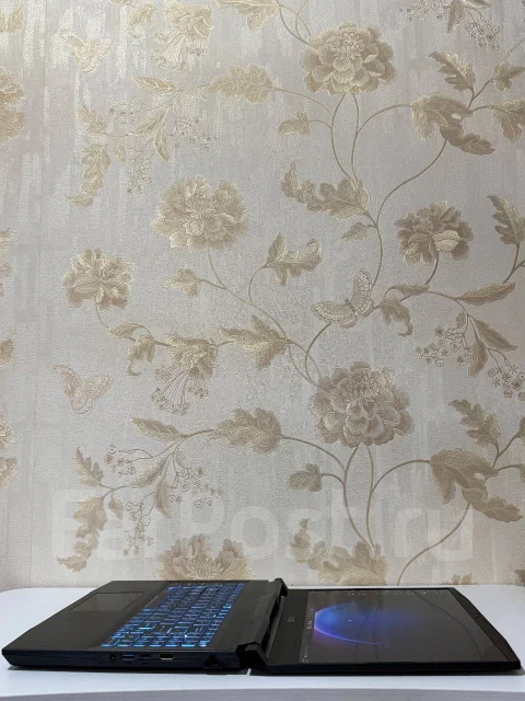 MSI Bravo 15 C7VE. 15.6", 144����, ��� 8 ��, ���� 512���, WiFi: 1, Bluetooth: 1 ����