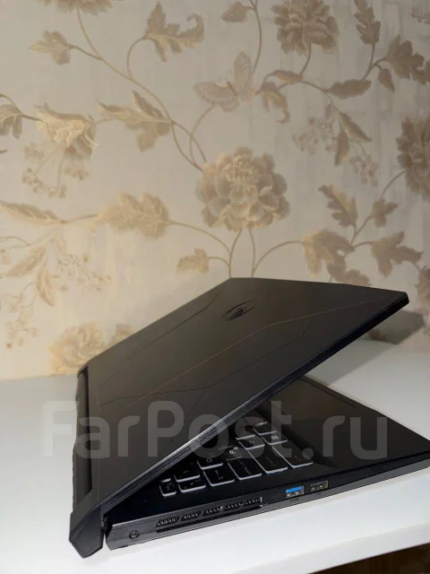 MSI Bravo 15 C7VE. 15.6", 144����, ��� 8 ��, ���� 512���, WiFi: 1, Bluetooth: 1 ����
