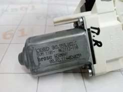 �������� ���������������� Audi A1 8X 2010-2018; Audi A1 8X1 2010-2018; Audi A1 8XA 2010-2018 [62911364] 8K0959802C ����