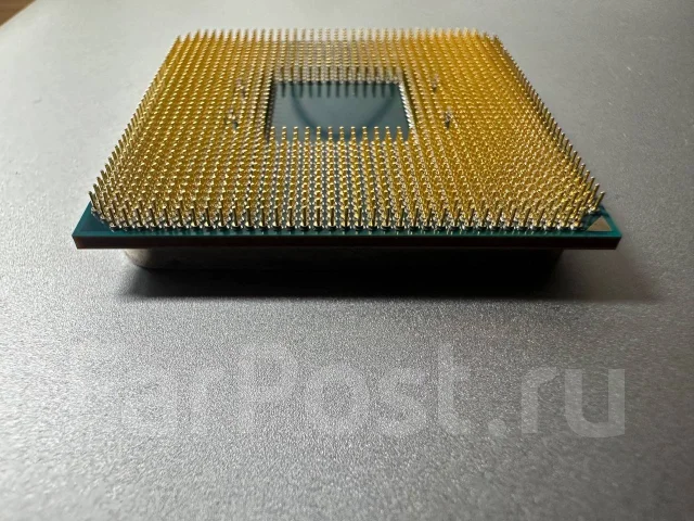 AMD Ryzen 7 2700 ����