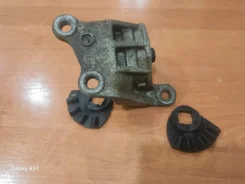 ������� Mitsubishi Lancer Cedia 9 (2000�2009) CS2A 4G15 MR594343 ����