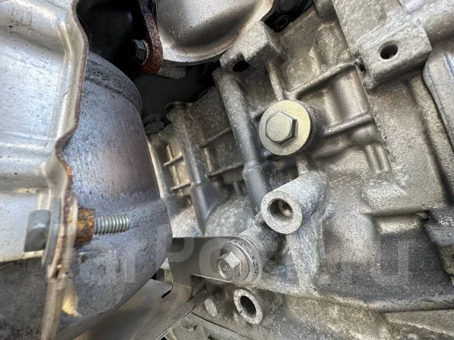 ��������� Honda Insight ZE2 LDA 11000RBJ801 11000RBJ801 ����