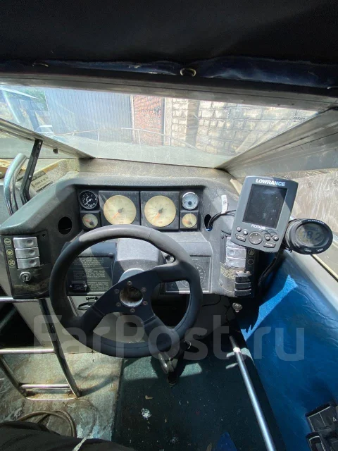 Bayliner. ��������� ������������, 230��.�., ������ ����