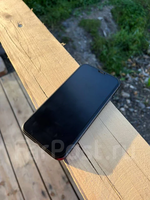 Apple iPhone 11. �/�, 256 ��, ������, 4G LTE, Dual-SIM, NFC ����
