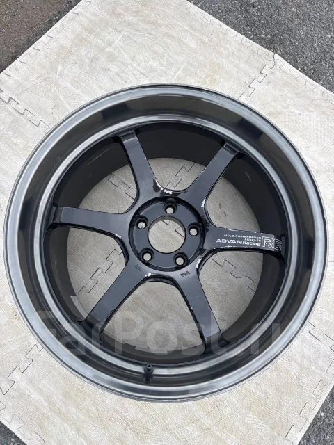 Advan Racing R6. 10.5x20", 5x114.3, ET24, �� 73���. ����