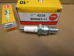 ����� ��������� 4228 NGK � BPR6EY-11 4228 ����