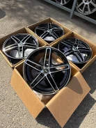 Megami. 6.0x15", 5x100, ET40, �� 57,1���. ����