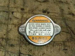 ������ ��������� Hyundai i20 2010 [253302E001] 253302E001 ����