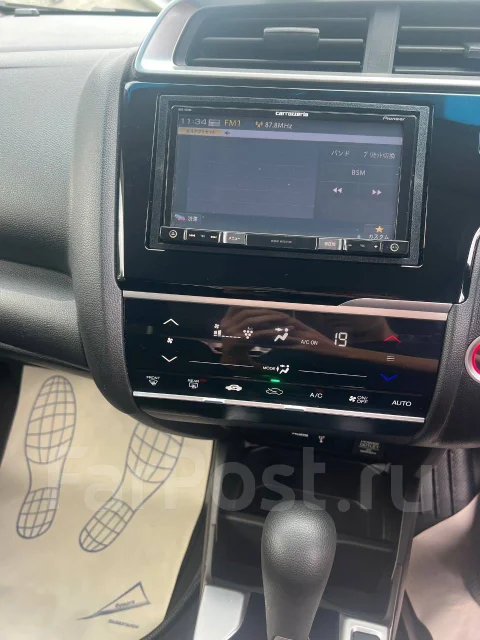 Honda Fit. ��������, ��������, 1.3 (73��.�.), ������, 84 000����. ��, �/� ����