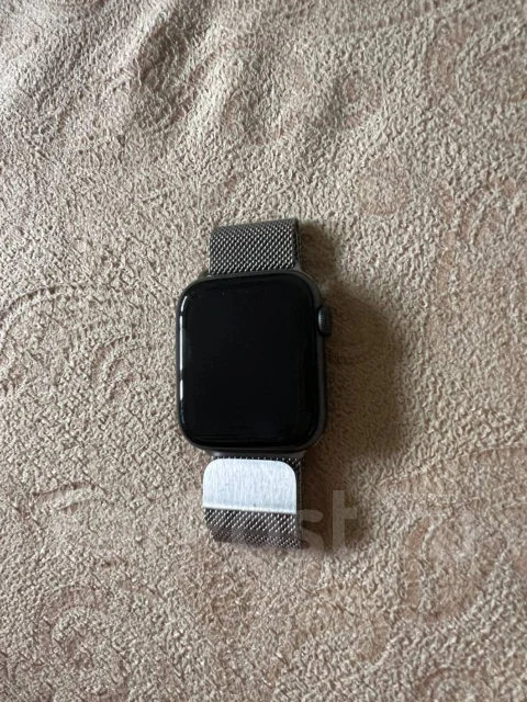Apple Watch SE. GPS, NFC ����