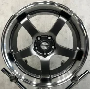 Advan Racing. 8.5x18", 5x112, ET35, �� 66,6���. ����
