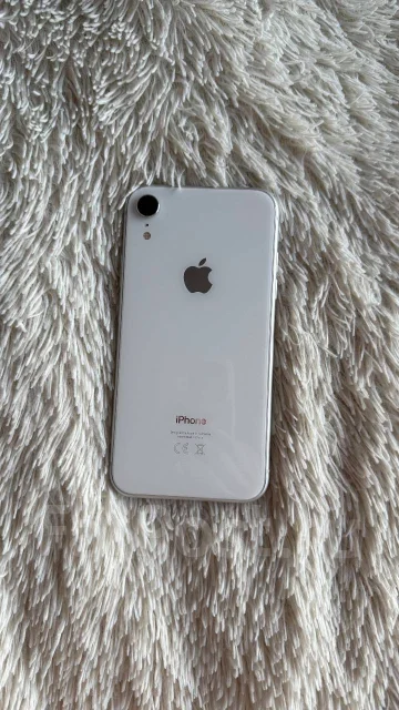 Apple iPhone Xr. �/�, 64 ��, ����� ����