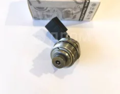 ������ ���� AUDI 079127025C 079127025C ����