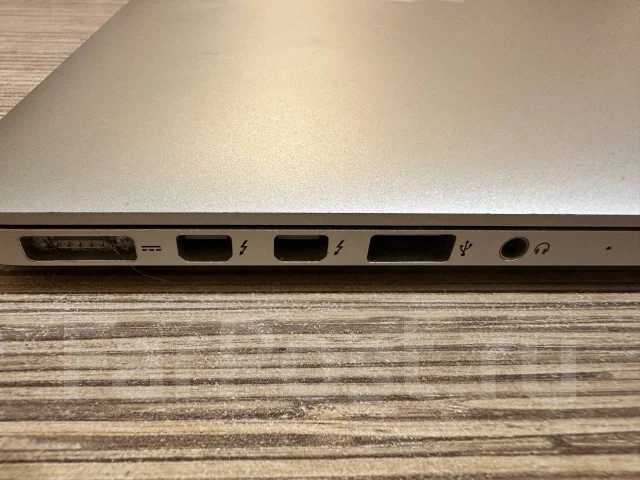 Apple MacBook Pro 13 2013 Late. 13", 2,4����, ��� 8 ��, ���� 256���, WiFi: 1, Bluetooth: 1, ����������� �� 6��. ����