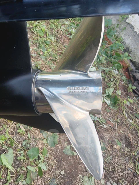 Suzuki. 2017 ���, ����� 6��., ��������� ���������, 300��.�., ������ ����