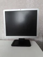 HP. 17", ���������� �� (LCD, LED, QLED) ����