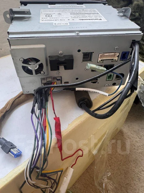 Panasonic CN-LR700D ����