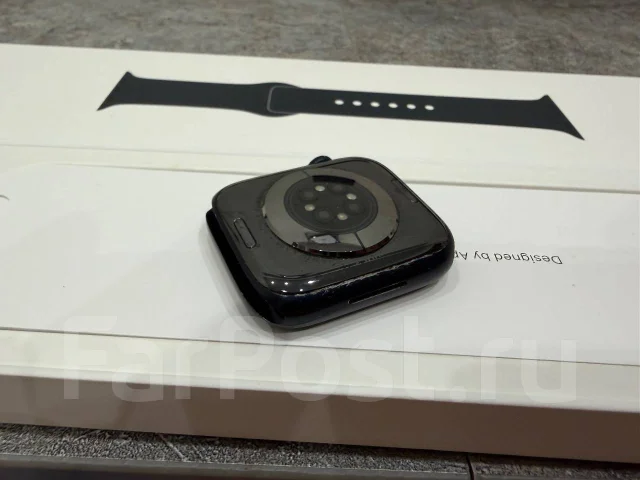 Apple Watch Series 8. GPS, NFC, IP67 ����