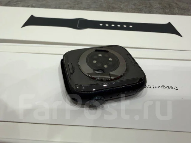 Apple Watch Series 8. GPS, NFC, IP67 ����