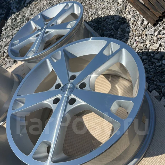 Fabulous Various. 8.0/9.0x19", 5x114.3, ET38/36, �� 73,1���. ����