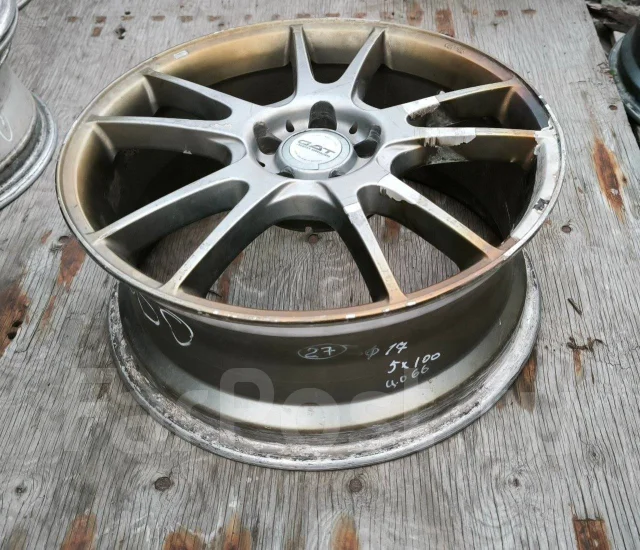 GAT Creative Specialists. 7.0x17", 5x100, ET48, �� 66���. ����