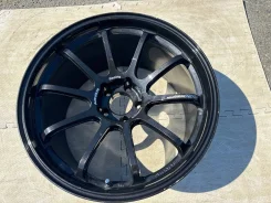 Advan Racing RS-DF. 10.5x19", 5x114.3, ET15, �� 73���. ����