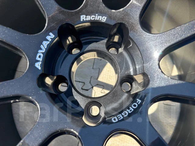 Advan Racing RS-DF. 10.5x19", 5x114.3, ET15, �� 73���. ����