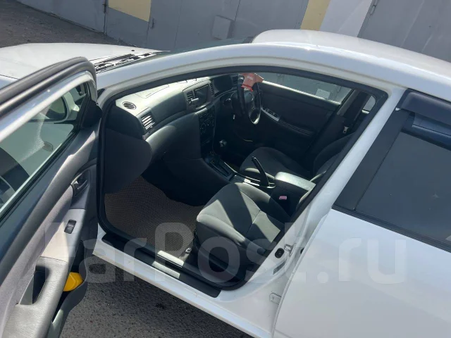 Toyota Corolla. �������, ��������, 1.3 (91��.�.), ������, 201 000����. �� ����