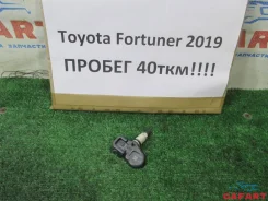 ������ �������� � ����� Toyota Fortuner 2019 42607-42021 4260742021 ����