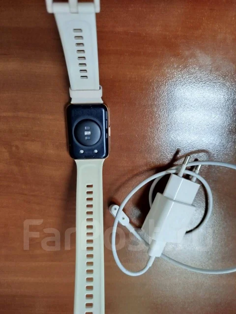 Huawei Watch Fit 2 ����