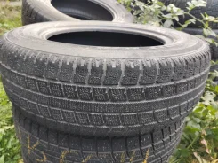 Toyo Observe Garit G30. �����������, 2010 ���, �/�, ����� 20 % ����