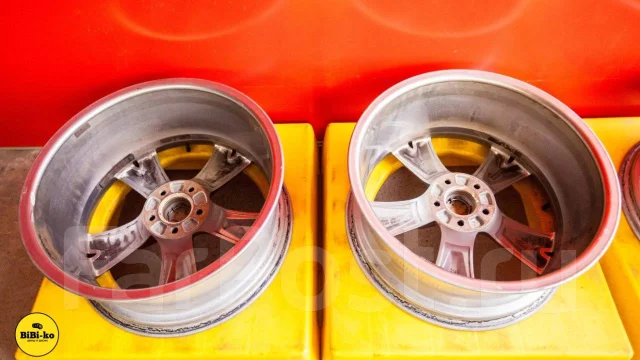 Speedline. 8.5x19", 5x112, ET32, �� 66,6���. ����