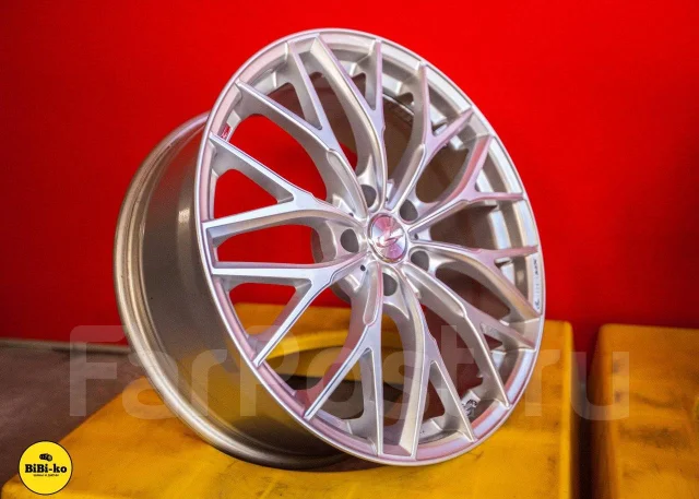 Weds Leonis MX. 8.0x19", 5x114.3, ET35, �� 73,1���. ����